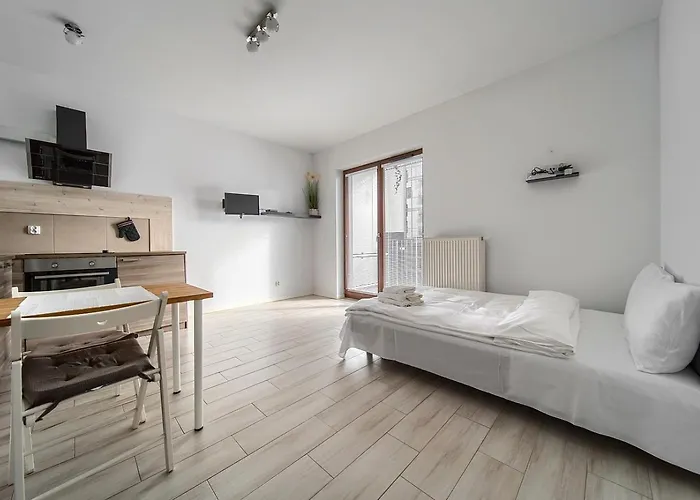 דירה Park Skowroni Comfort By Bookinghost ורוצלב